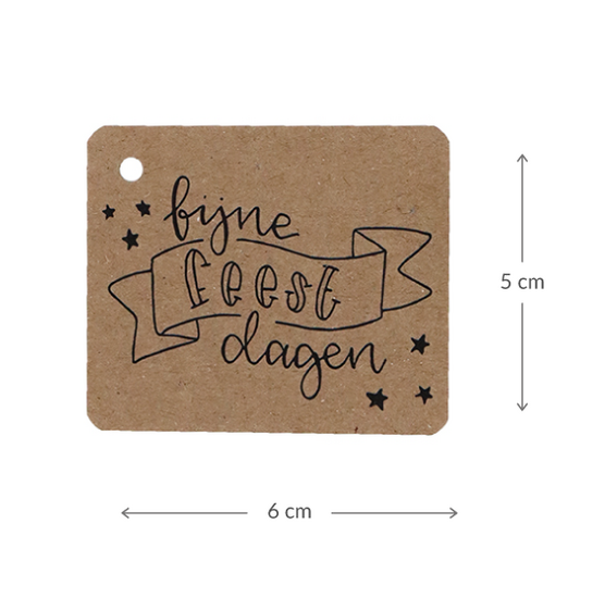 Kraftlabel 50 x 60 mm met boorgat met de tekst &#039;Fijne feestedagen&#039; - Maatgeving